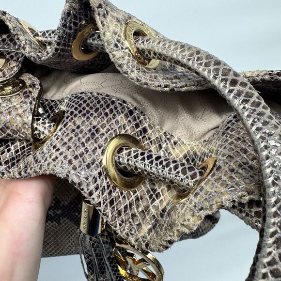 Michael Kors Gray Snake Print Embossed Leather Hobo Bag Modern Contemporary - Picture 10 of 12